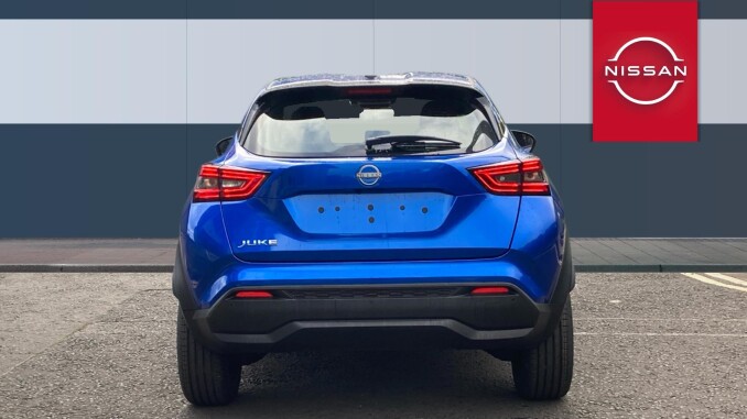 Nissan Juke 1.0 DiG-T Acenta Premium 5dr [Revised] Petrol Hatchback - Image 6